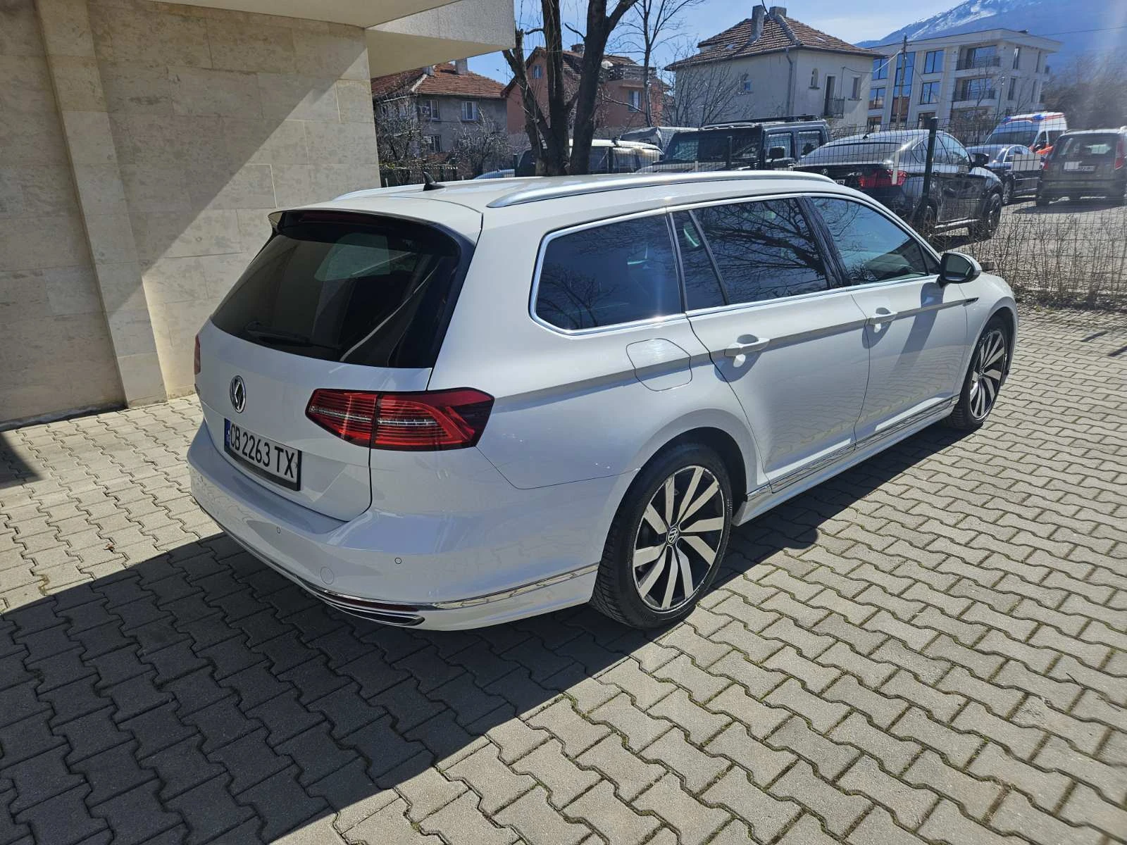 VW Passat, снимка 3 - Автомобили и джипове - 53859827