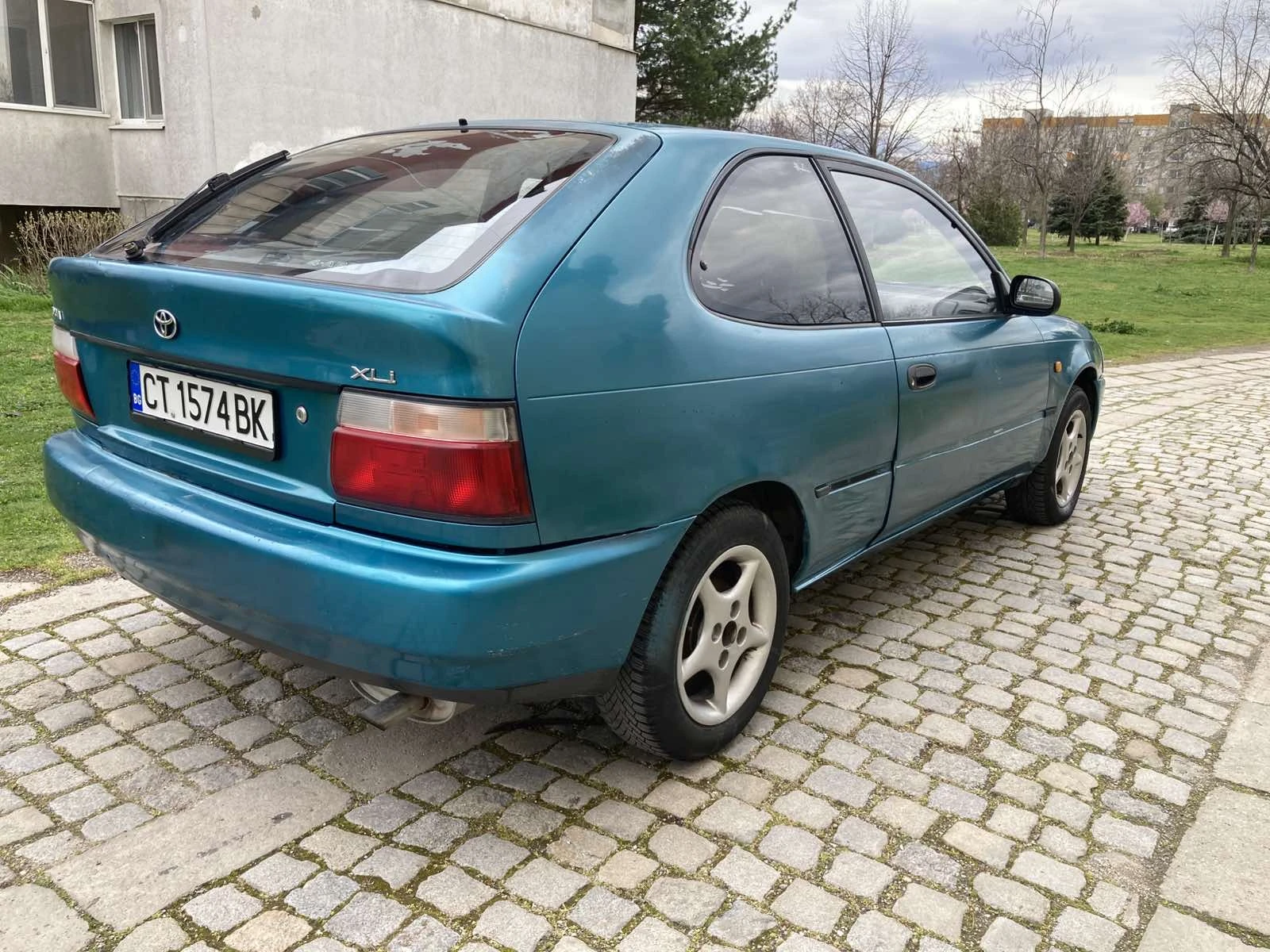 Toyota Corolla 1.3 Бензин, снимка 6 - Автомобили и джипове - 54012329