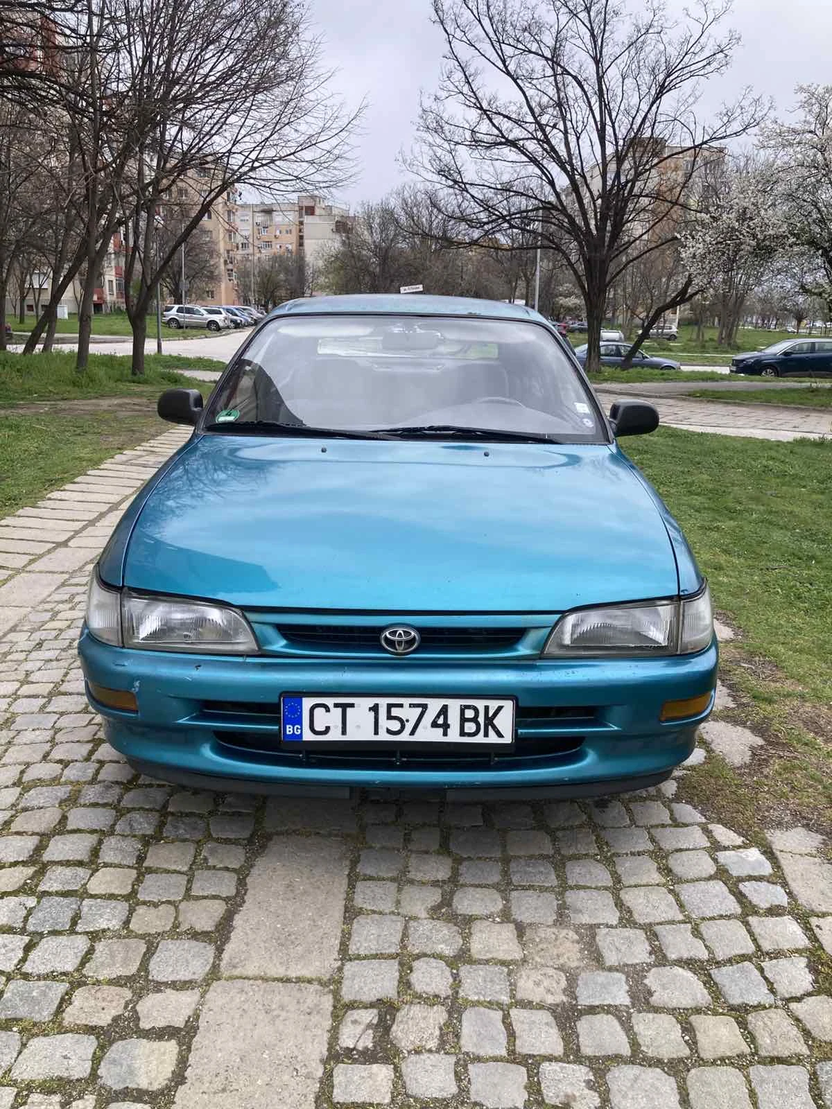 Toyota Corolla 1.3 Бензин, снимка 3 - Автомобили и джипове - 54012329
