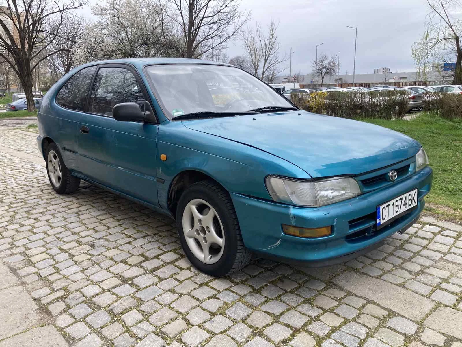 Toyota Corolla 1.3 Бензин, снимка 7 - Автомобили и джипове - 54012329