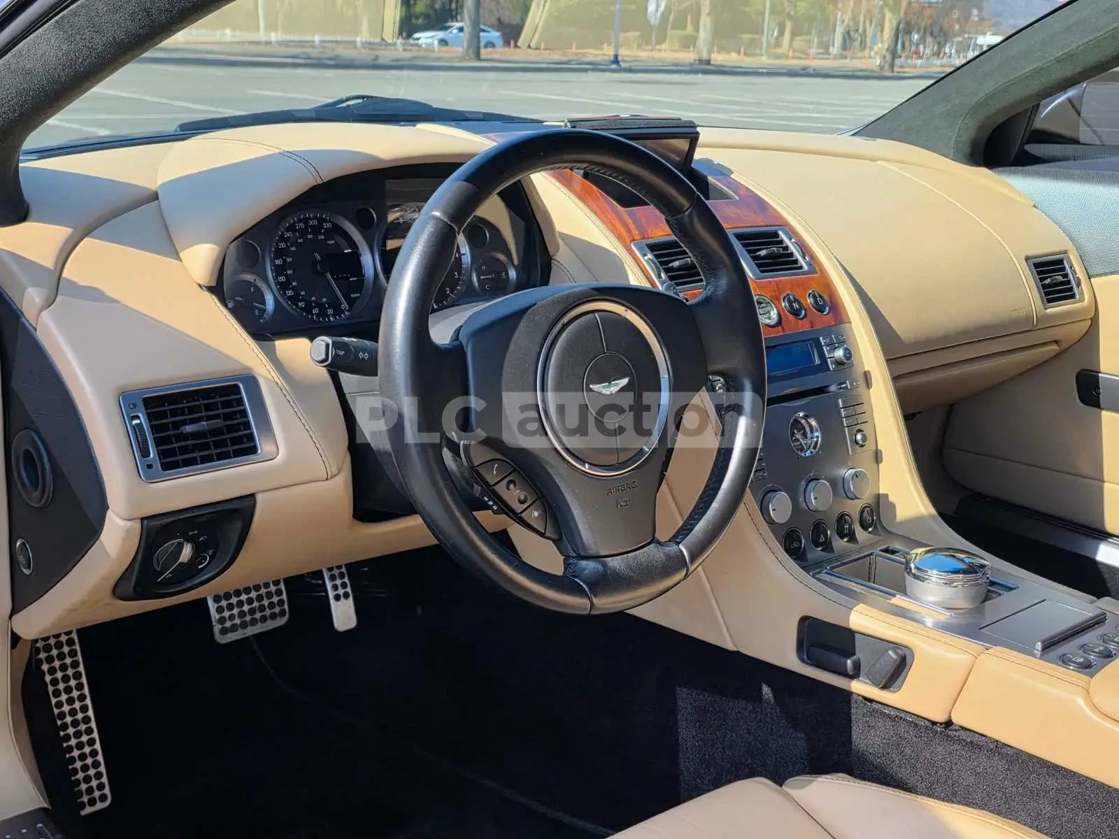 Aston Martin Db9 ЛИЗИНГ/АВТОМАТ, снимка 7 - Автомобили и джипове - 54090043