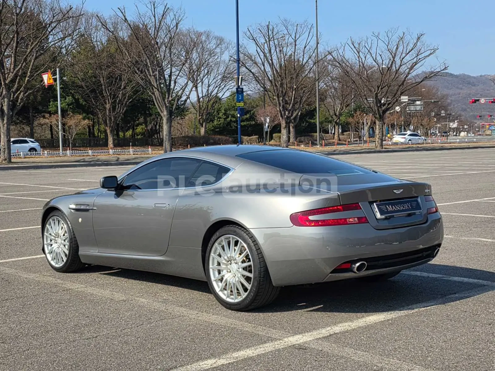 Aston Martin Db9 ЛИЗИНГ/АВТОМАТ, снимка 2 - Автомобили и джипове - 54090043