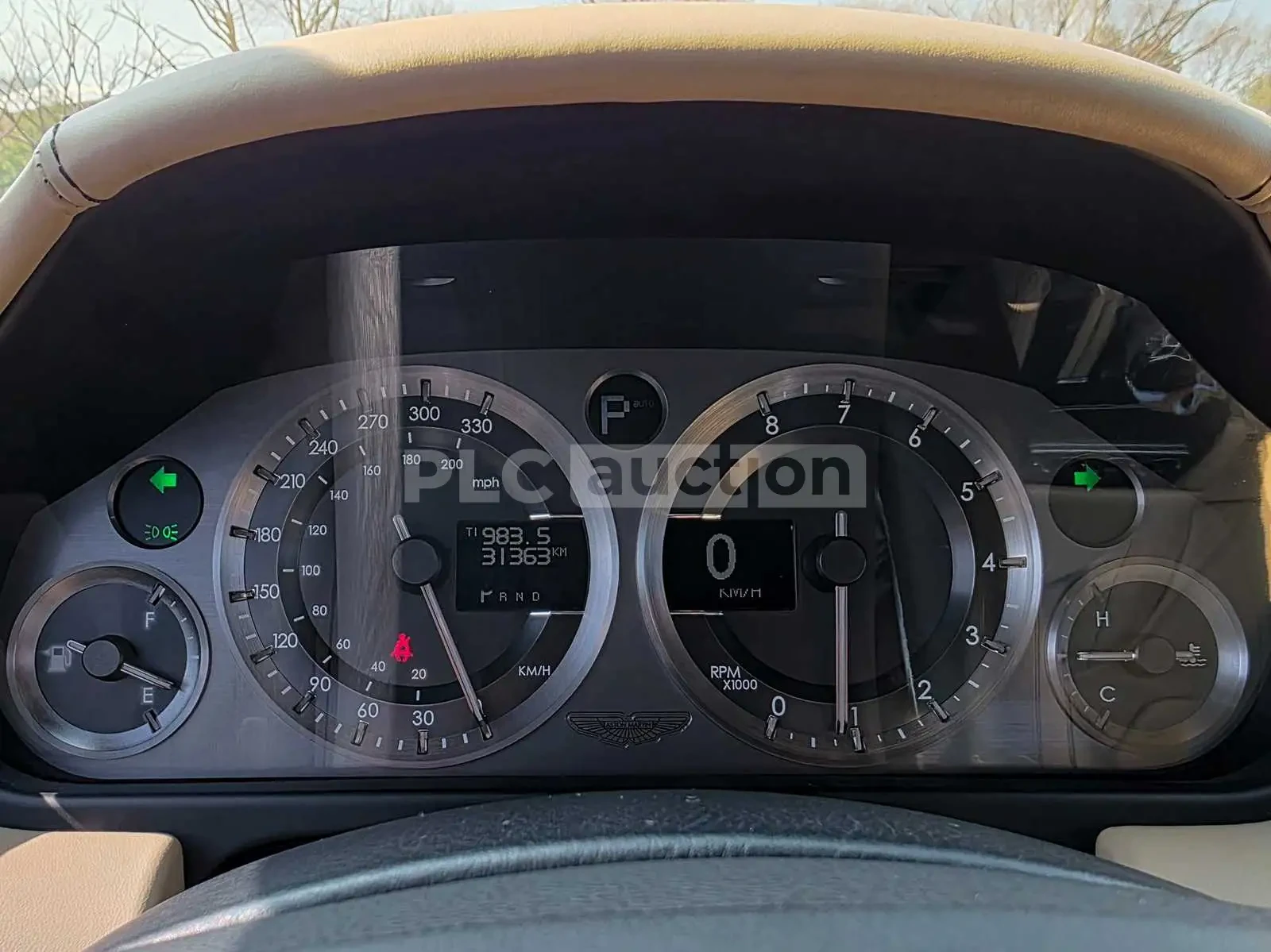 Aston Martin Db9 ЛИЗИНГ/АВТОМАТ, снимка 8 - Автомобили и джипове - 54090043