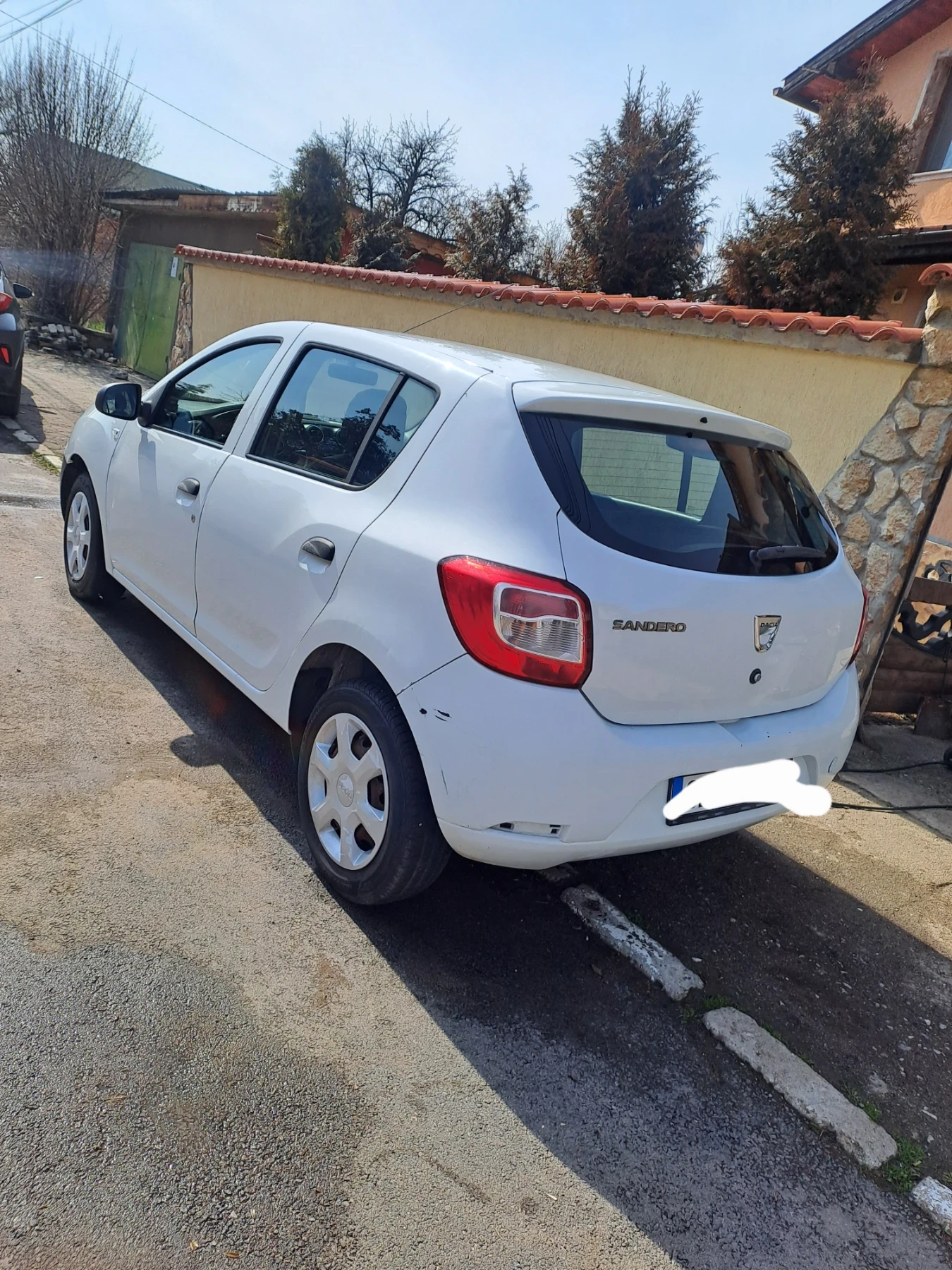 Dacia Sandero, снимка 3 - Автомобили и джипове - 54310560
