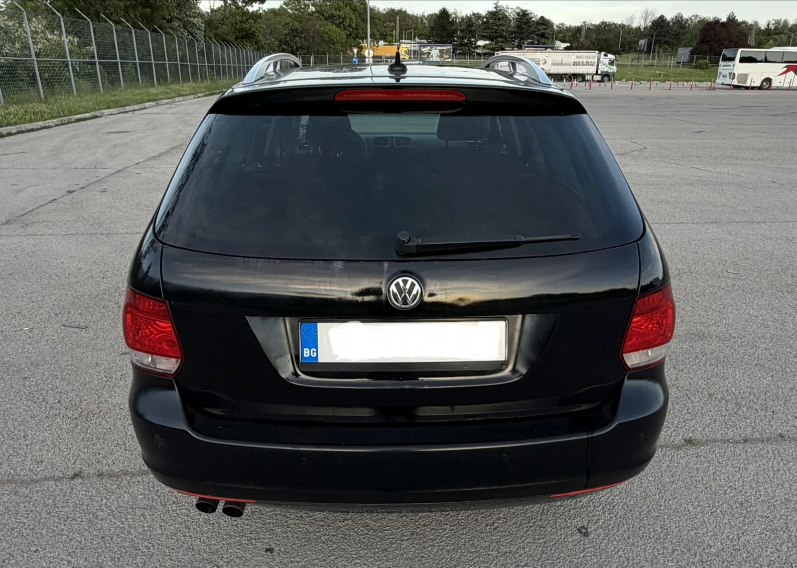 VW Golf 2.0TDI Match, снимка 4 - Автомобили и джипове - 54543761