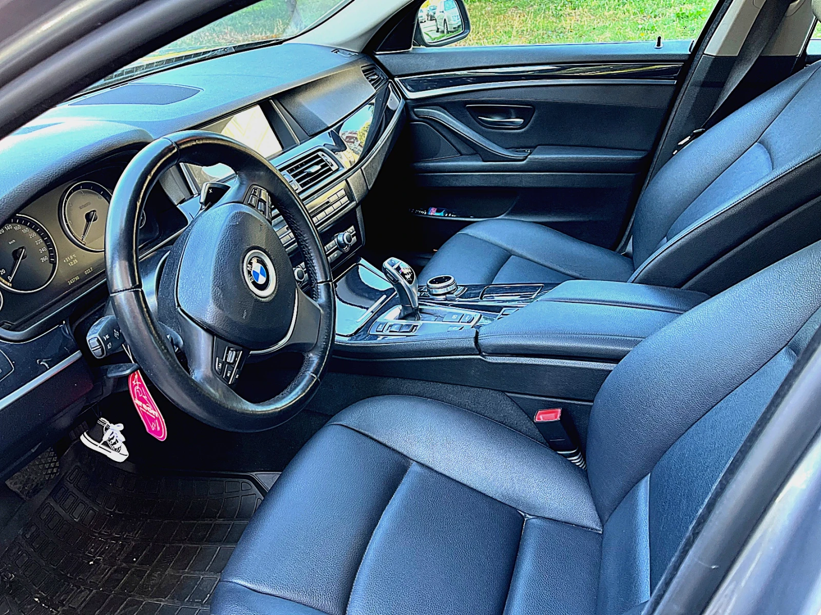BMW 520 2.0 184 КС, снимка 4 - Автомобили и джипове - 55293827
