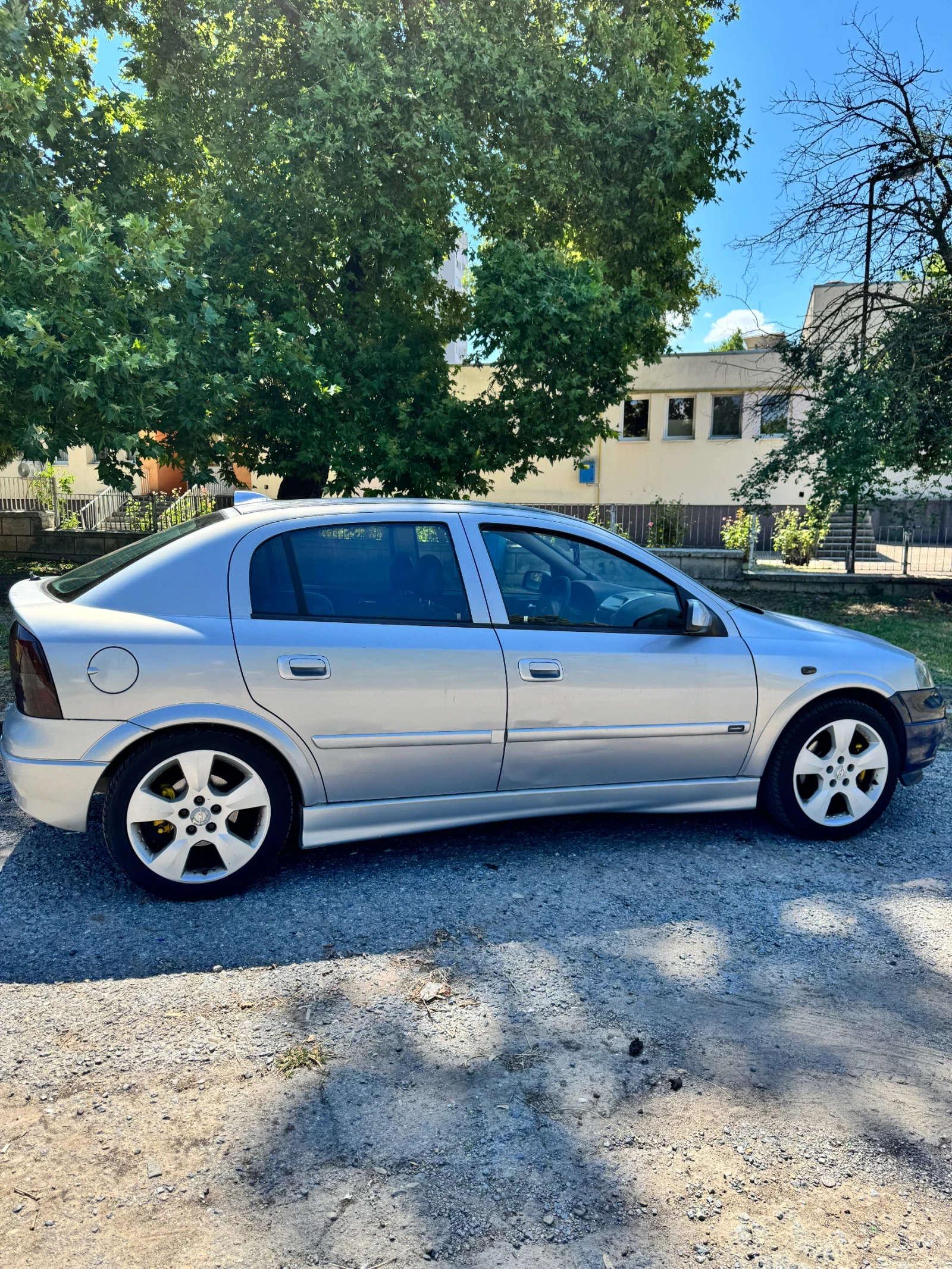 Opel Astra 2.0 DTI, снимка 7 - Автомобили и джипове - 55420578
