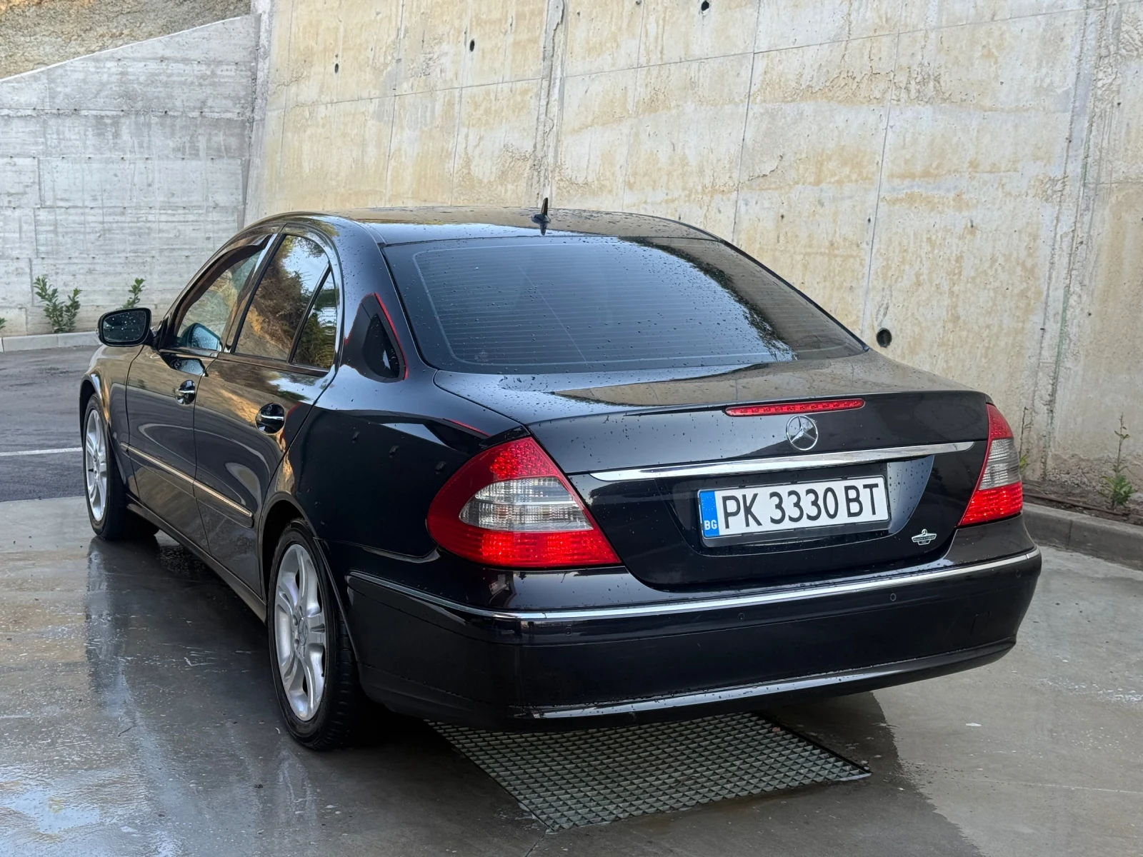 Mercedes-Benz E 280 3.0 V6, снимка 4 - Автомобили и джипове - 55936415