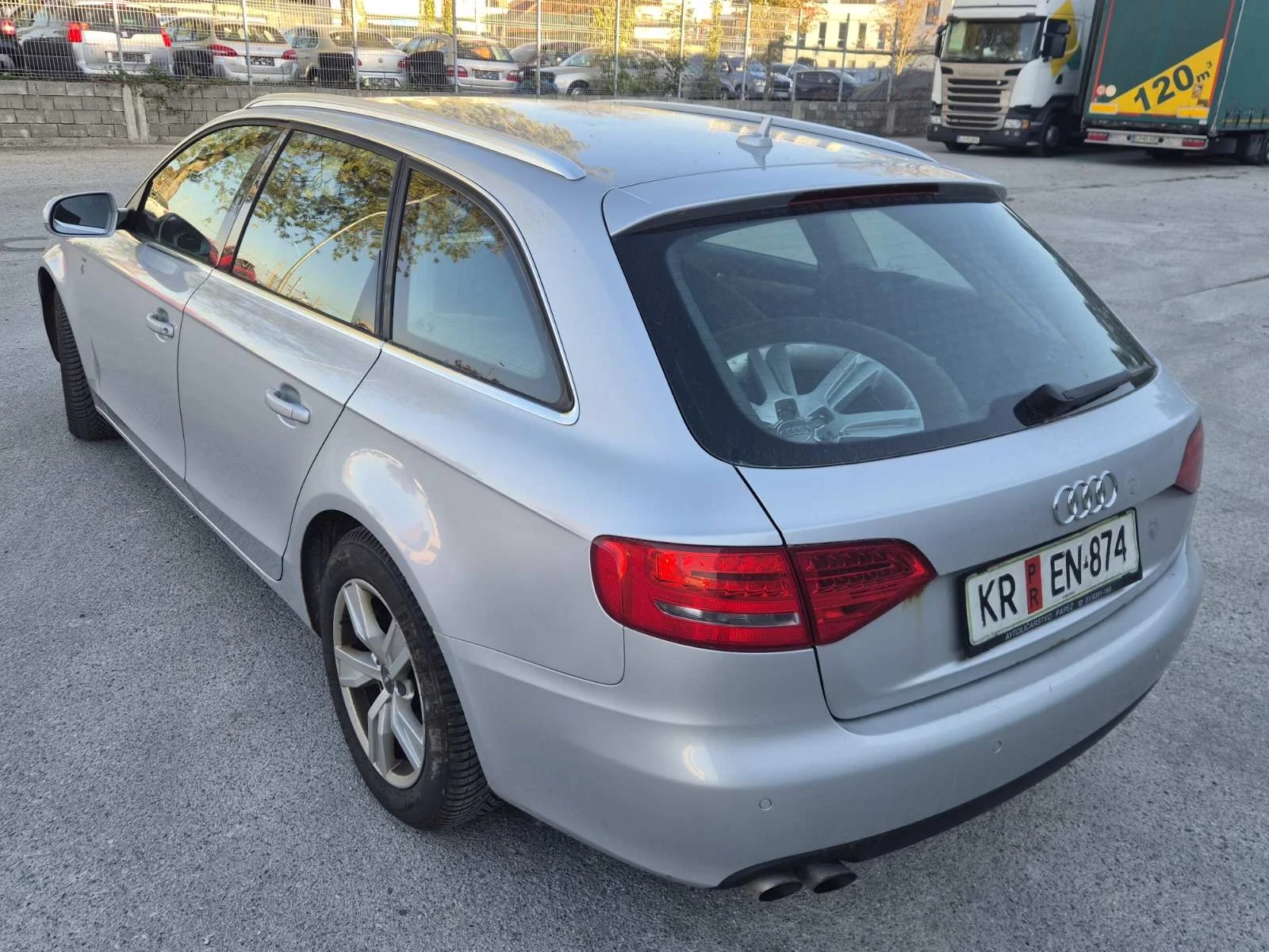 Audi A4 2.0TDI 4X4, снимка 3 - Автомобили и джипове - 56341175