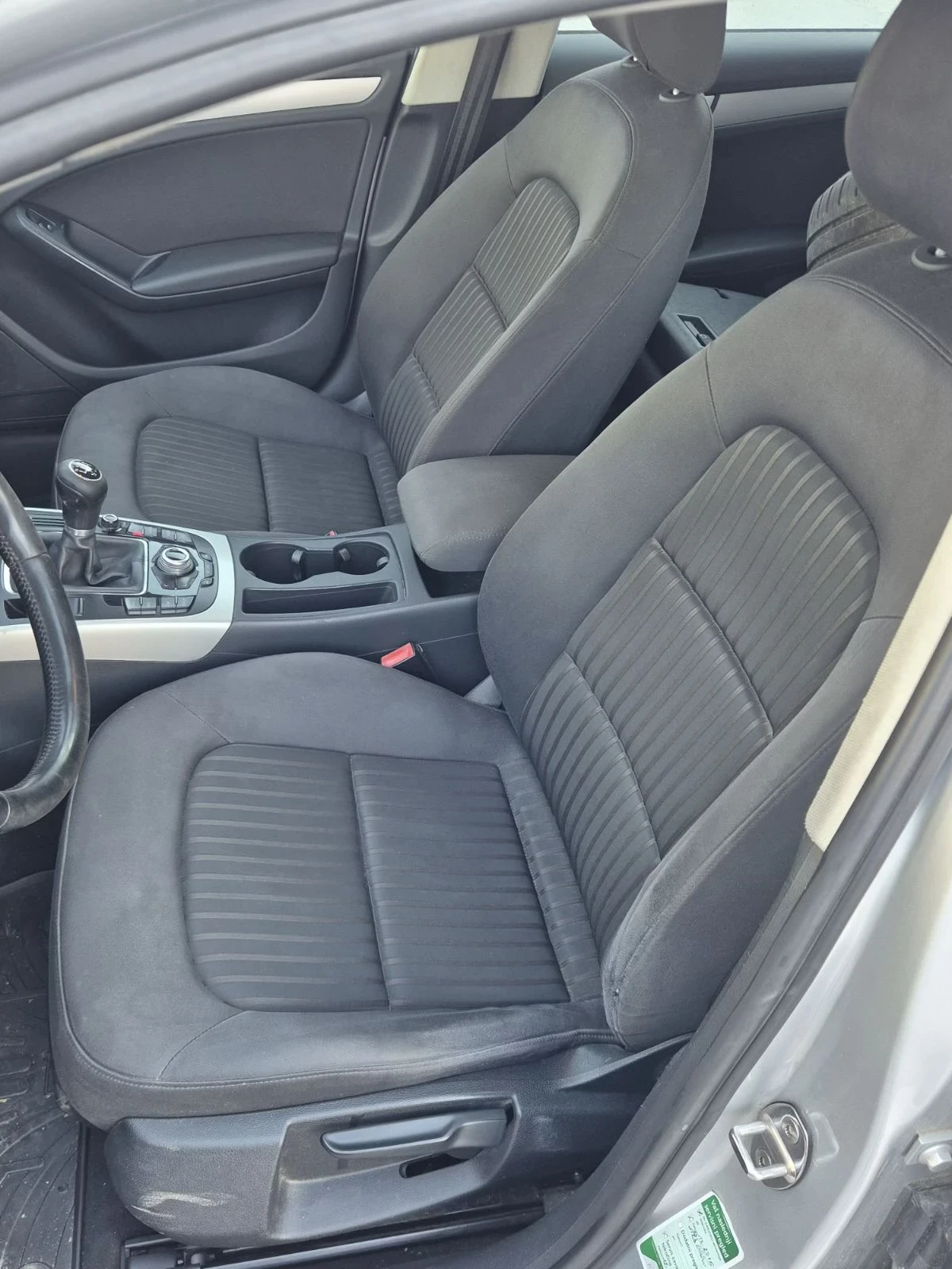 Audi A4 2.0TDI 4X4, снимка 10 - Автомобили и джипове - 56341175