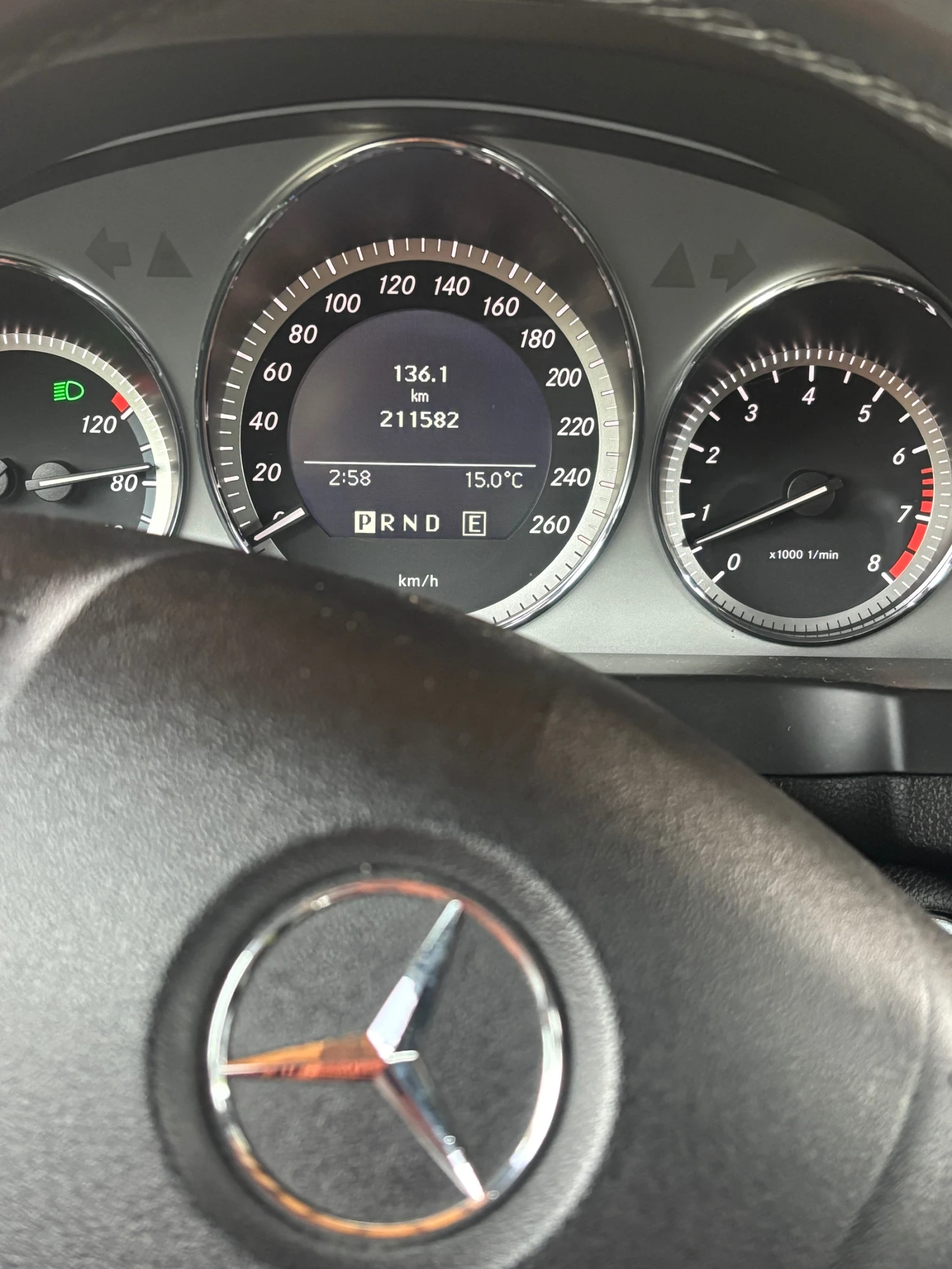 Mercedes-Benz C 300 AMG 4 matic, снимка 9 - Автомобили и джипове - 56447429
