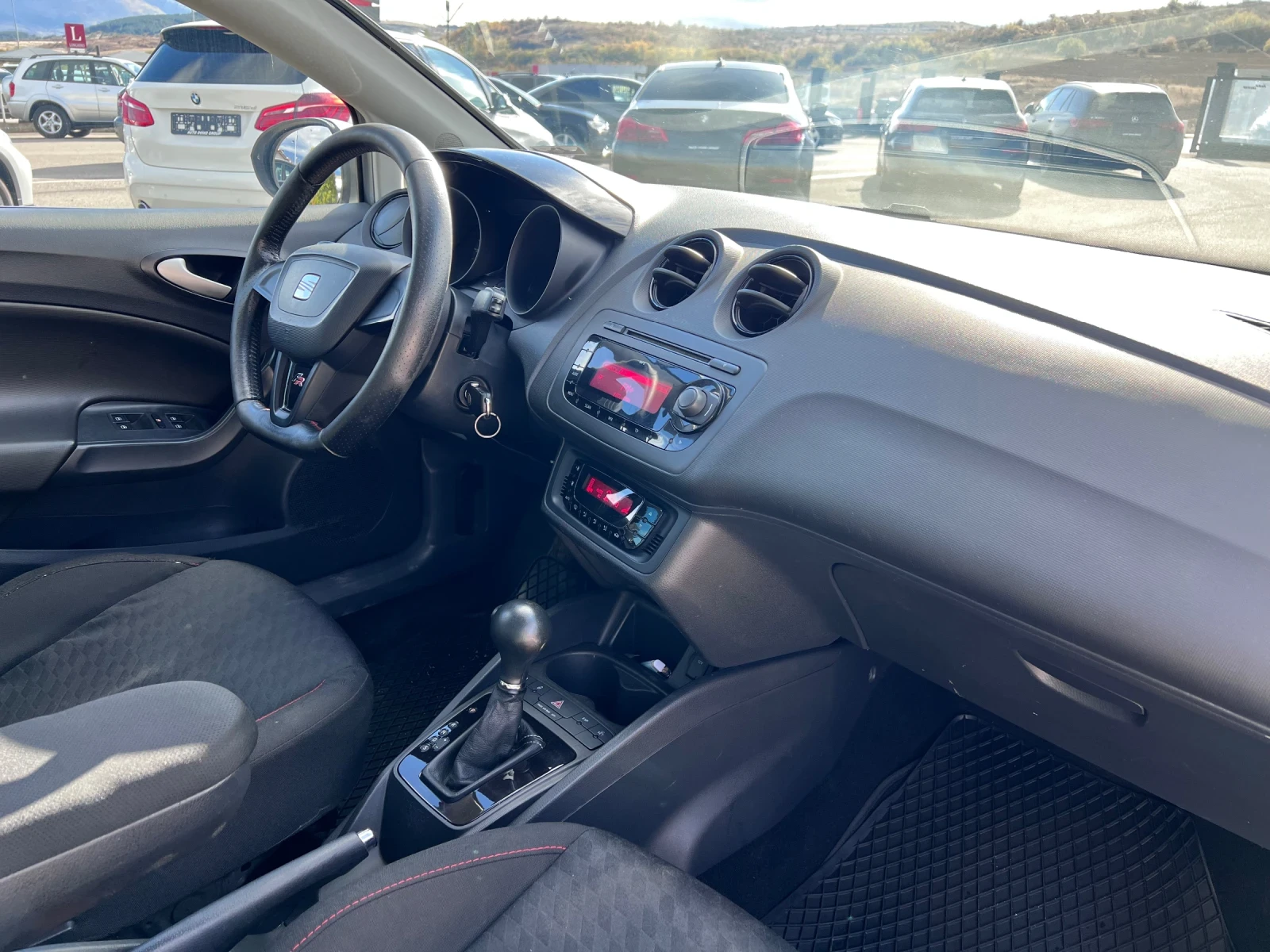 Seat Ibiza 1.4TFSI* FR* , снимка 14 - Автомобили и джипове - 56705981
