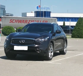 Infiniti QX70 S, снимка 1