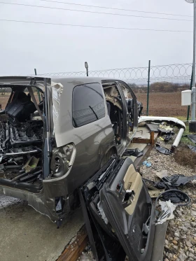 Toyota Sequoia Tundra  - 100 € / 195.58 лв. - 85796476 7