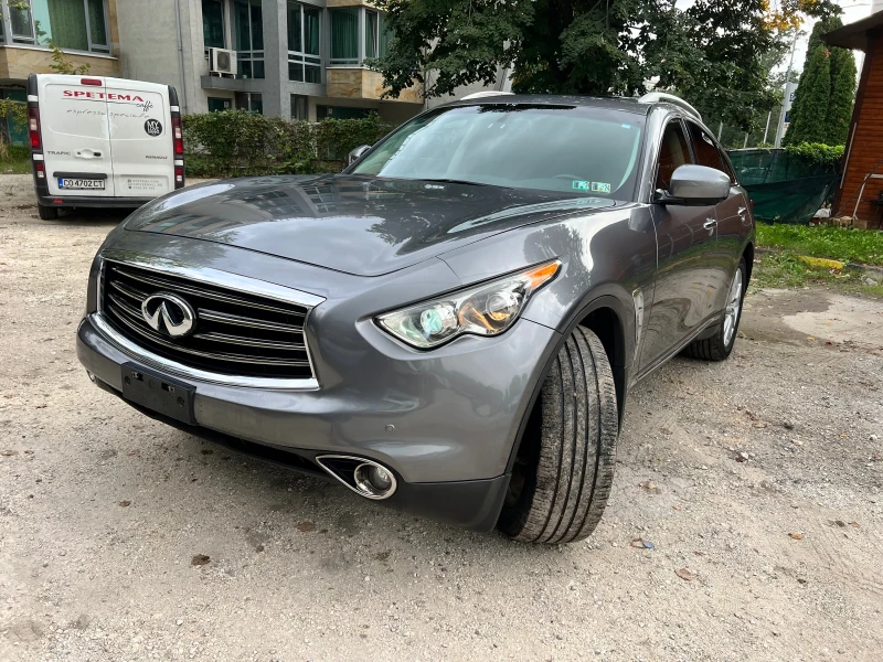 Infiniti Fx 35, снимка 10 - Автомобили и джипове - 47395560