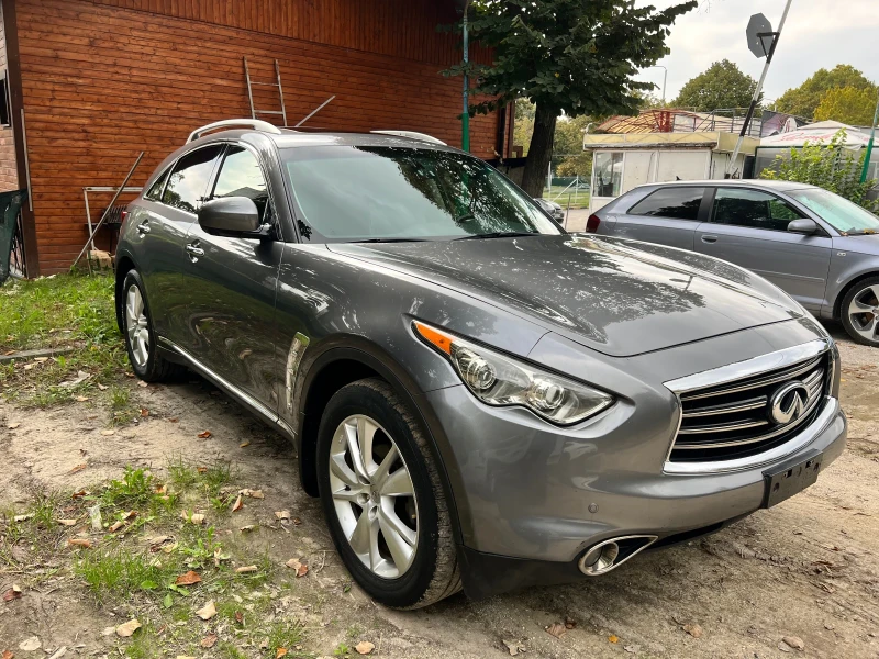 Infiniti Fx 35, снимка 2 - Автомобили и джипове - 47395560