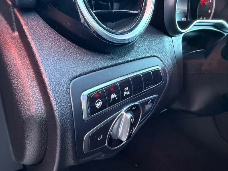 Mercedes-Benz GLC 250 LED* 9G* Камера* Уникат, снимка 14 - Автомобили и джипове - 52175019