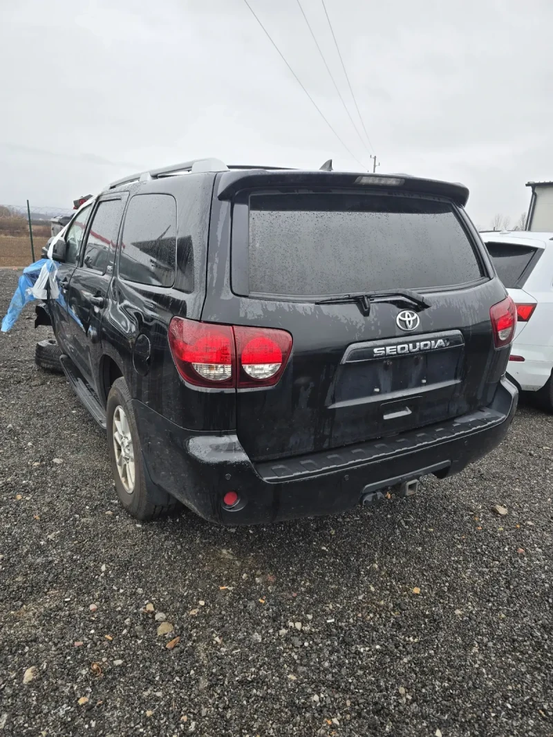 Toyota Sequoia Tundra , снимка 2 - Автомобили и джипове - 53242455