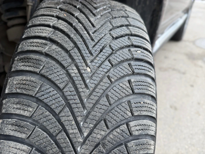 VW Touareg V6 TDI+ 224kc+ Кожа+ Бързи-Бавни+ Печка, снимка 8 - Автомобили и джипове - 53355228