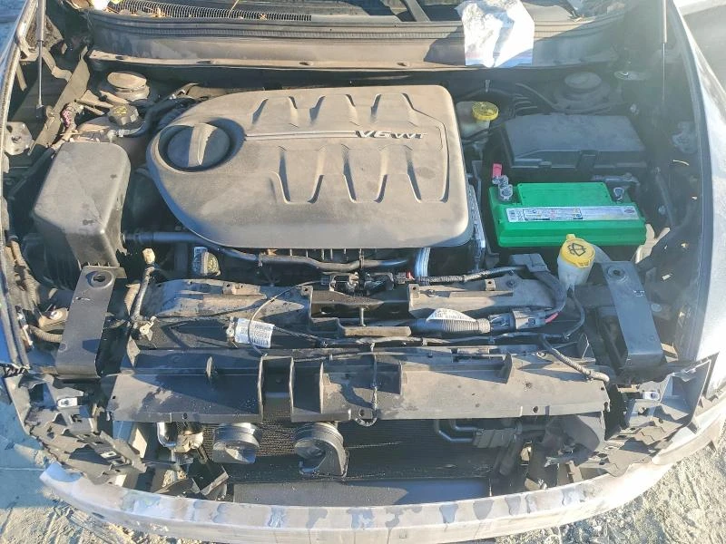 Jeep Cherokee 3.2L 6 Front-wheel Drive, снимка 4 - Автомобили и джипове - 53638175