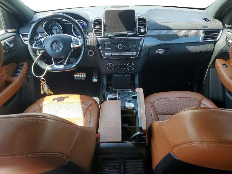Mercedes-Benz GLE, снимка 8 - Автомобили и джипове - 54656244