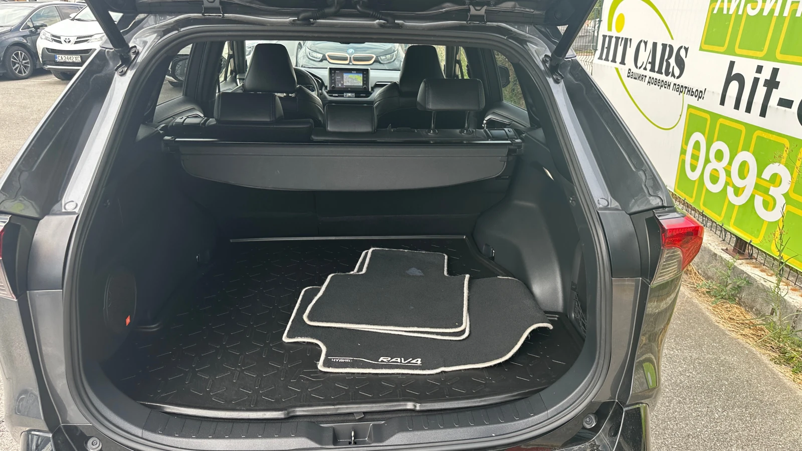 Toyota Rav4 Face Lift 2.5 Hybrid Style Bi Tone Black Edit. - изображение 10
