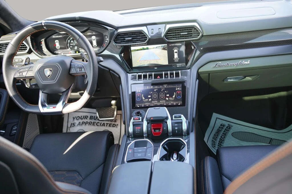 Lamborghini Urus * AWD* AвтоКредит* (ЦЕНА ДО БГ) - изображение 9