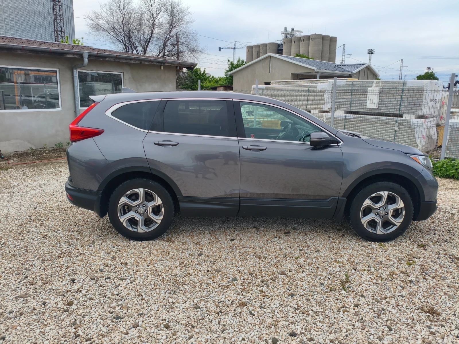 Honda Cr-v 1.5 T AWD 4x4 - изображение 6