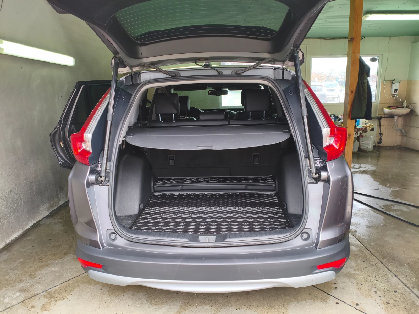 Honda Cr-v 1.5 T AWD 4x4 - изображение 4