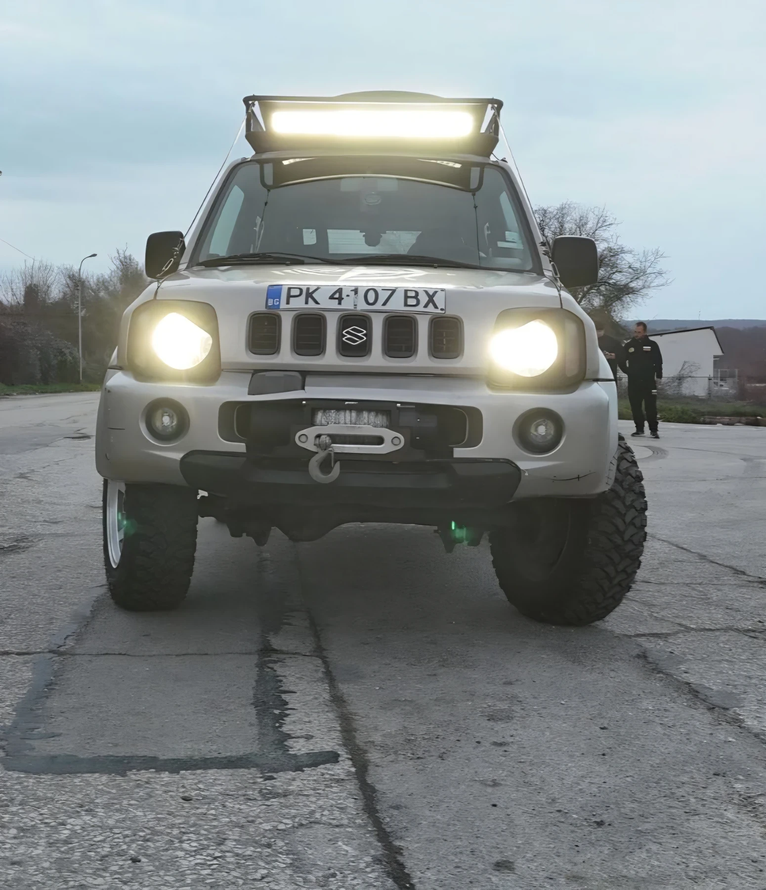 Suzuki Jimny  - изображение 2