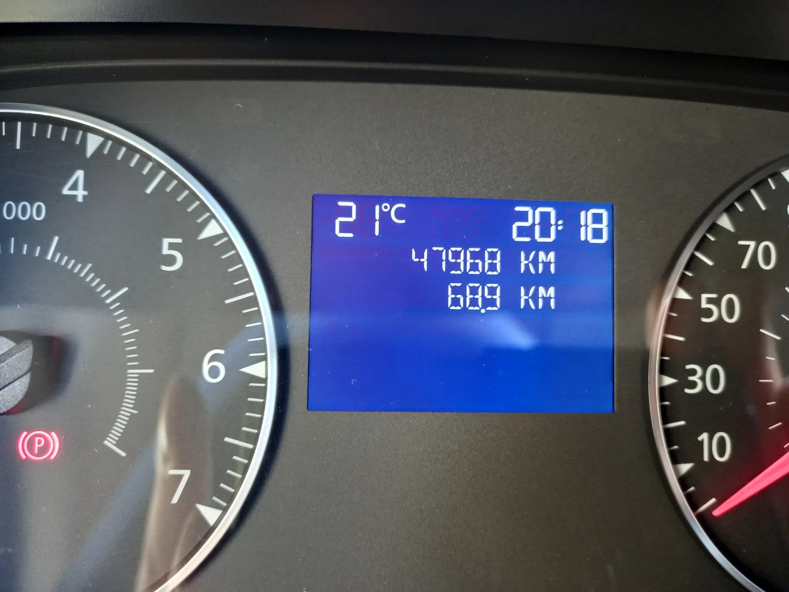 Dacia Duster 1.0i /101  LPG , снимка 14 - Автомобили и джипове - 53782261