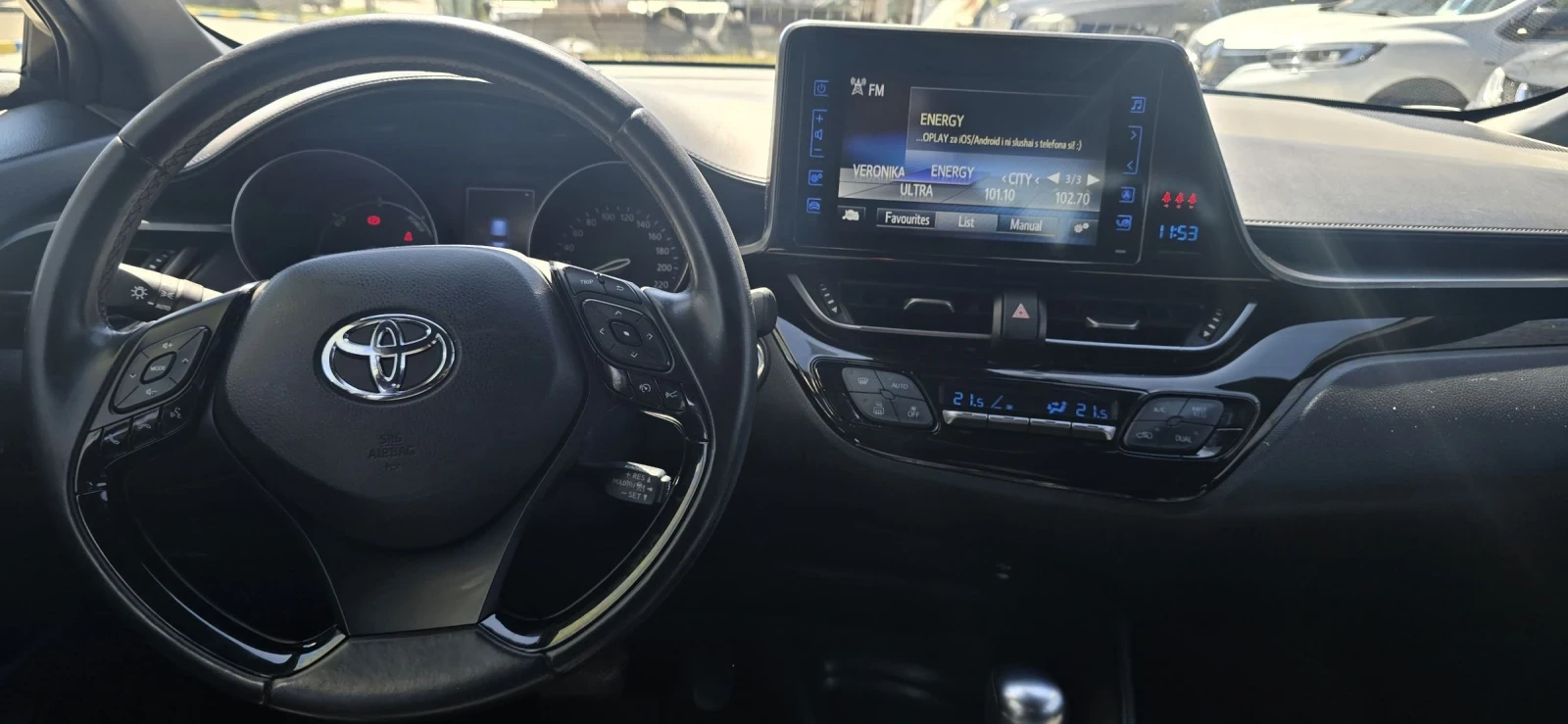 Toyota C-HR 1.8 HYBRID , снимка 9 - Автомобили и джипове - 54137439