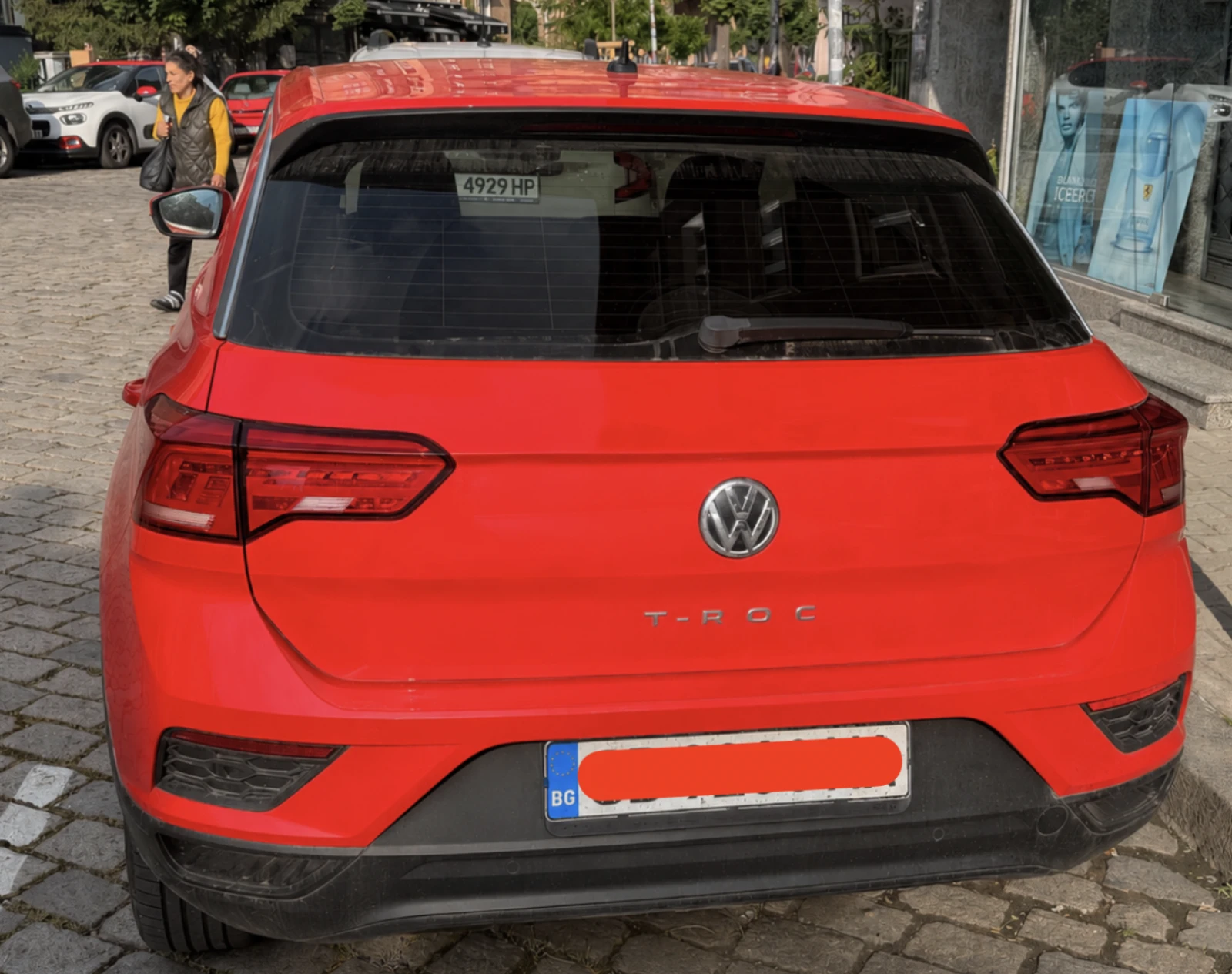 VW T-Roc 1.0 TSI BMT, снимка 12 - Автомобили и джипове - 54784497