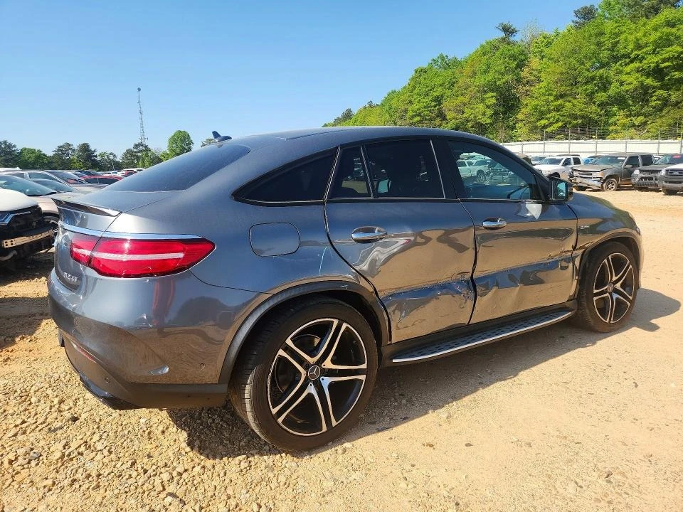 Mercedes-Benz GLE, снимка 3 - Автомобили и джипове - 54656244