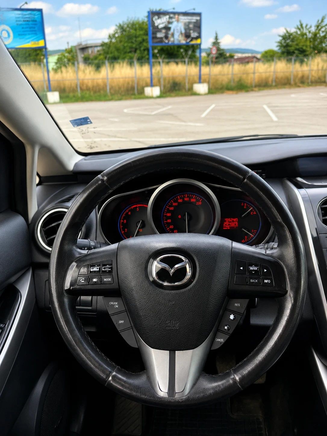 Mazda CX-7 2.2, снимка 11 - Автомобили и джипове - 54730628