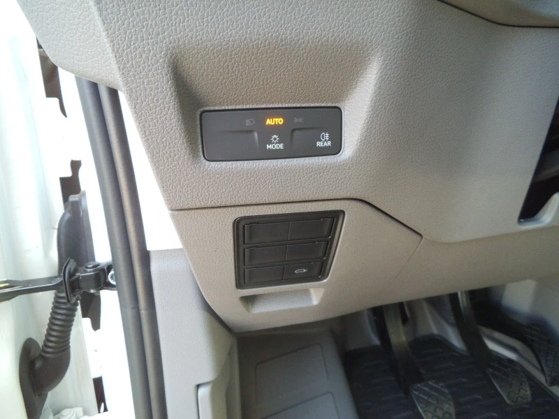 Man TGE 5.160 Box Lift , снимка 13 - Бусове и автобуси - 52038873