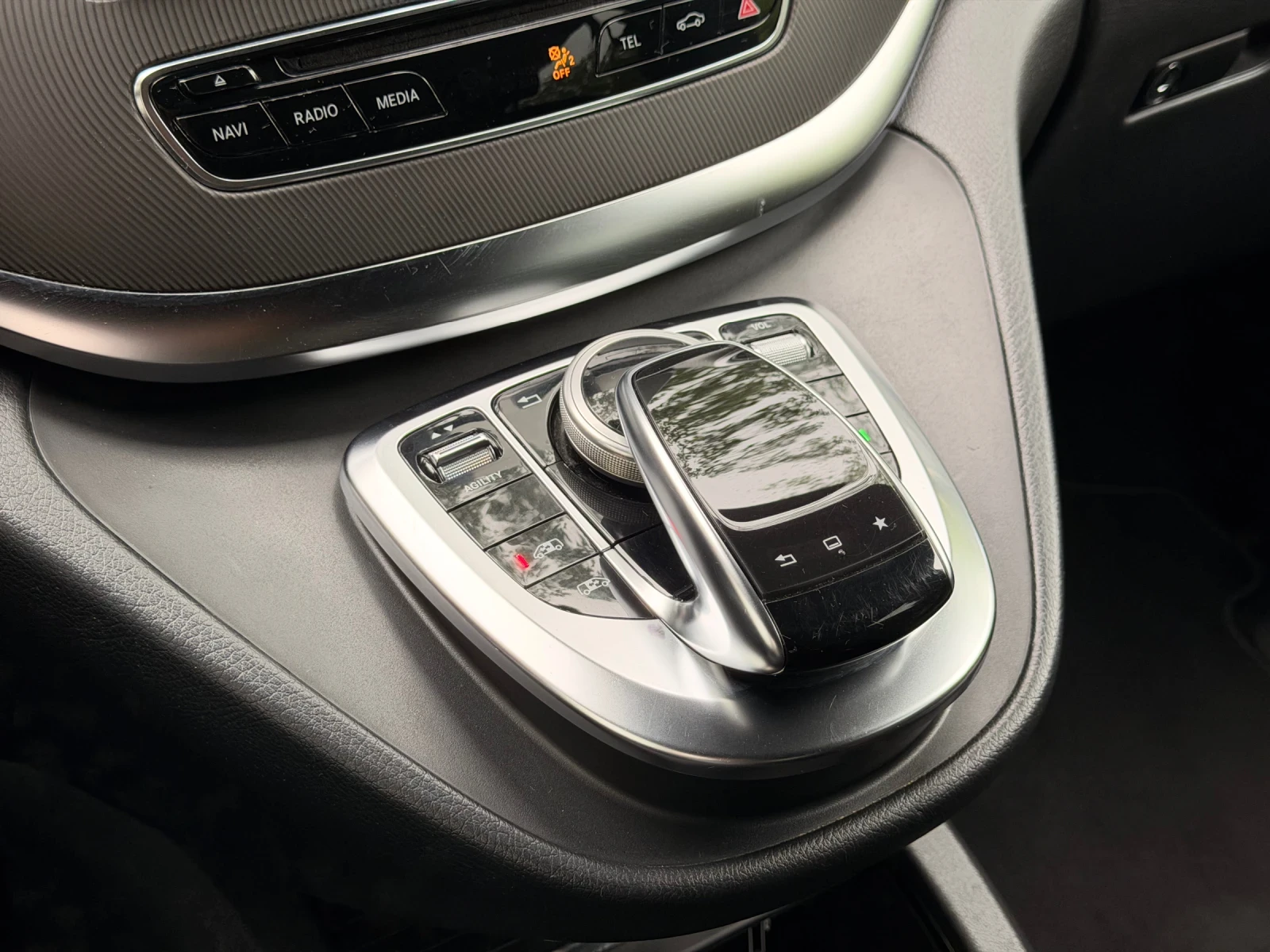 Mercedes-Benz V 250 CDI / 5+ 1, снимка 14 - Бусове и автобуси - 54668570