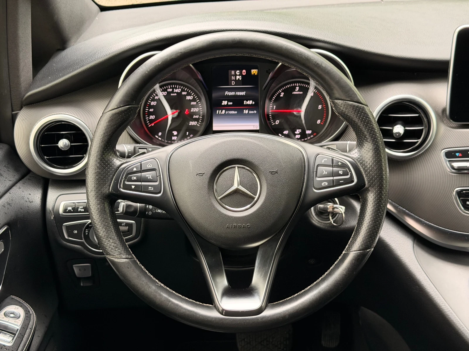 Mercedes-Benz V 250 CDI / 5+ 1, снимка 13 - Бусове и автобуси - 54668570