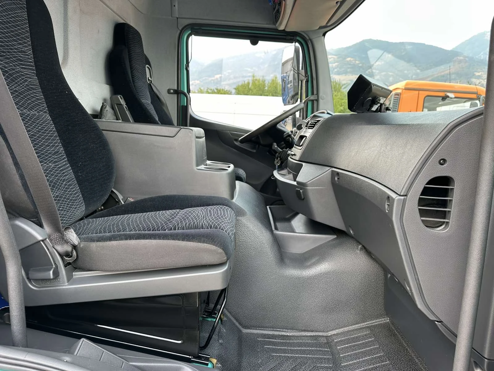 Mercedes-Benz Atego 1230!8, 10М.!FULL!ТОП!EURO6!КЛИМА!, снимка 15 - Камиони - 55710947