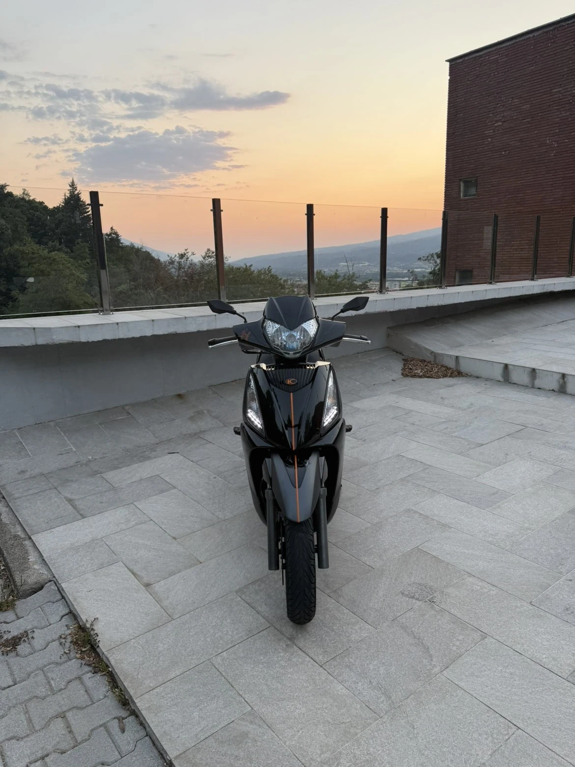 Kymco People Kymco People GTI 300i - изображение 2