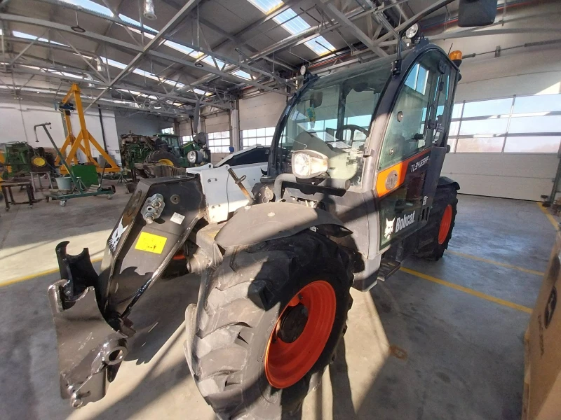 Телескопичен товарач Bobcat TL34.65HF, снимка 6 - Селскостопанска техника - 53255742
