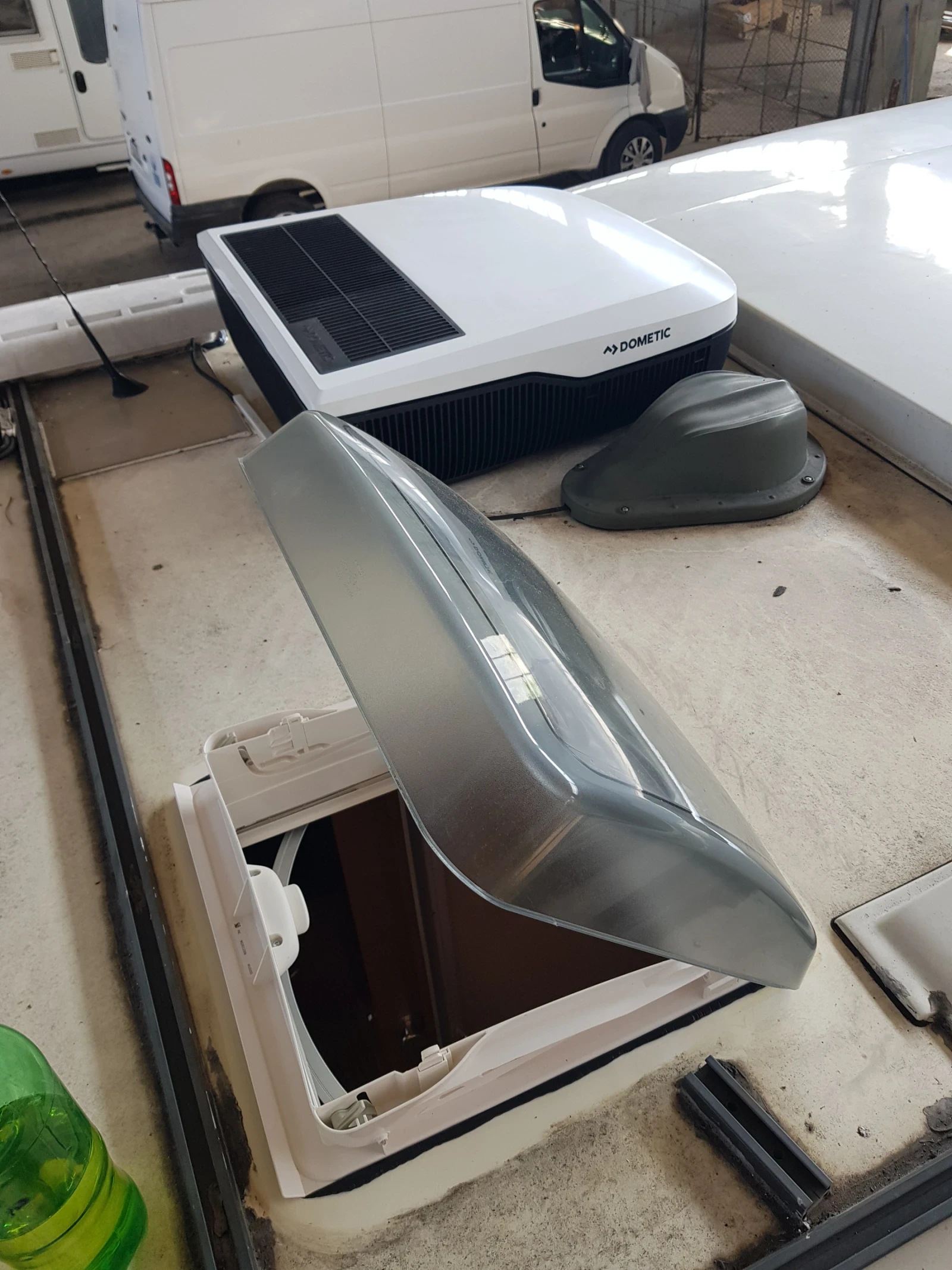 ������ Carthago Chic - C line T Plus 3.0 Motor 160 kc ����� ������ | Mobile.bg � ����������� 3