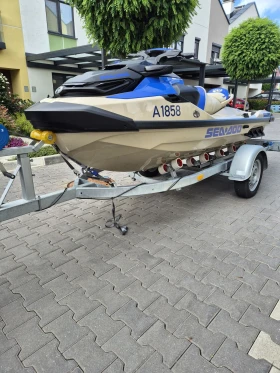 Джет Bombardier Sea Doo WakePro 230, снимка 1