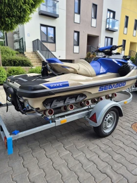 ����� �� �������� �� ���� Bombardier Sea Doo WakePro 230