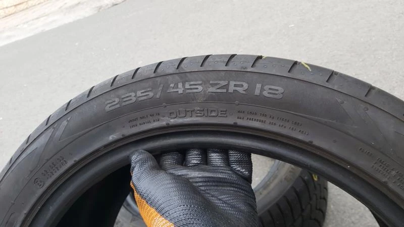 Гуми Летни 235/45R18, снимка 8 - Гуми и джанти - 29273521