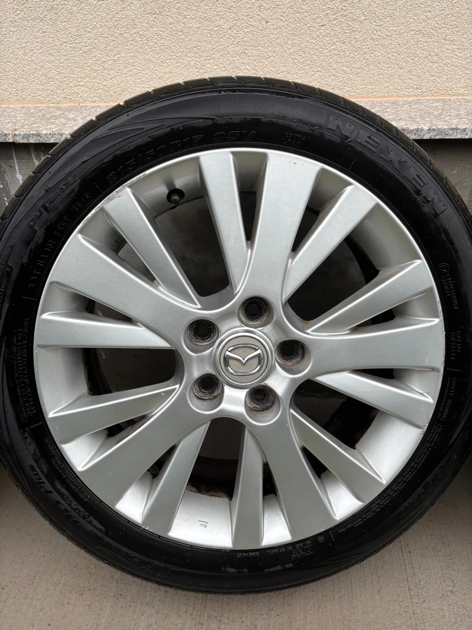 Гуми с джанти Goodyear 215/50R17, снимка 2 - Гуми и джанти - 55035914