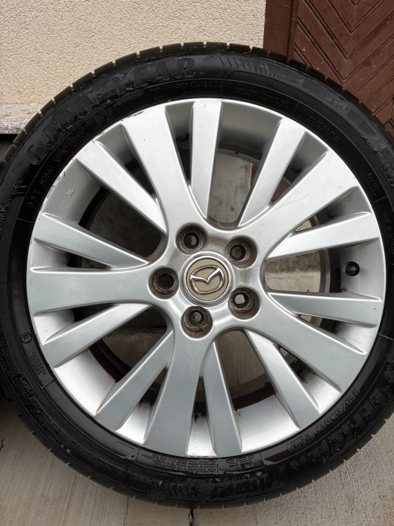 Гуми с джанти Goodyear 215/50R17, снимка 6 - Гуми и джанти - 55035914