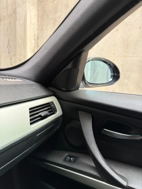 BMW 330, снимка 12