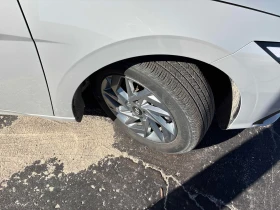 Hyundai Elantra, снимка 7