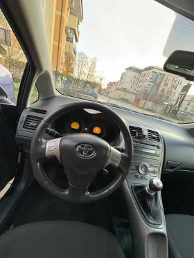 Toyota Auris - 3500 € / 6845.40 лв. - 75851772 3